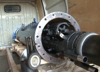 próba przemytu broni wojskowej